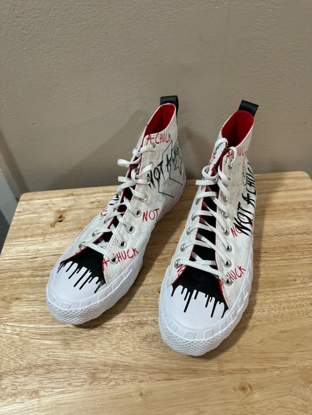Converse Not a Chuck White High-Top Sneakers with Black & Red Graphics-NWOT - Picture 8 of 11